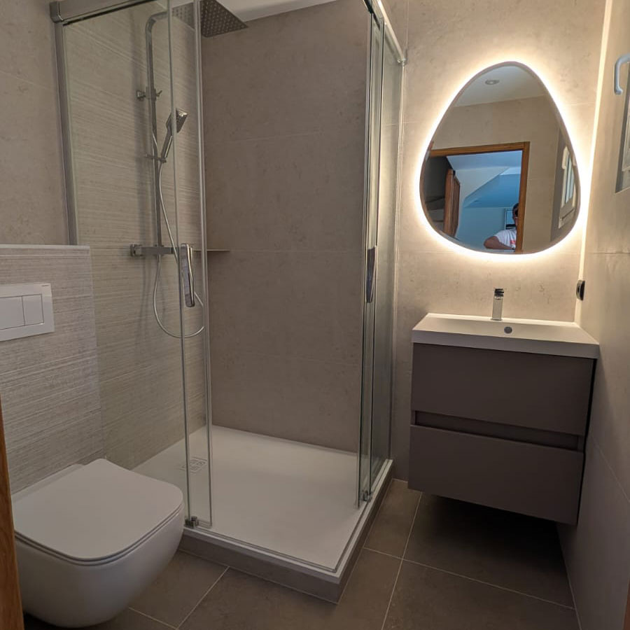 Pose de carrelage Grenoble après projet d'une salle de bain